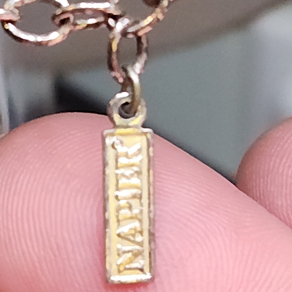 Napiers Elegant Gold and Pearl Necklace - Picture 3 of 5